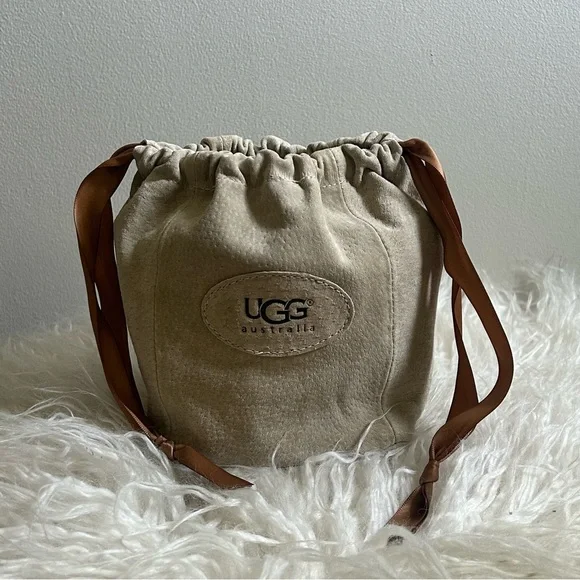 UGG Beige Knit Slippers with Pom Pom - Picture 10 of 13